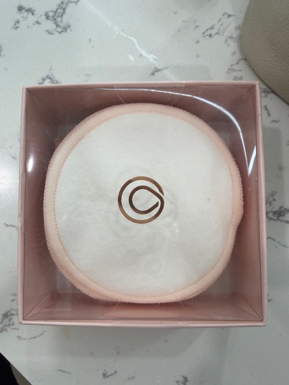 Reusable White and Pink Makeup Remover Pad - Gentle Daily Cleansing